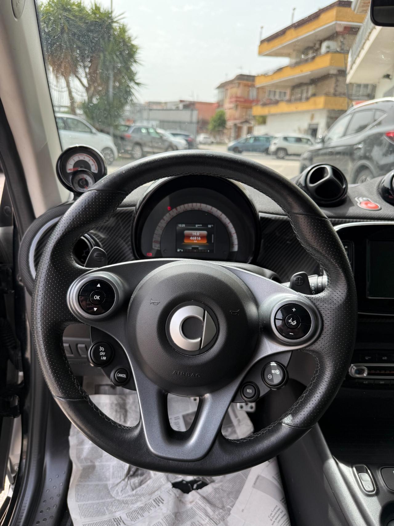 Smart ForTwo 0.9 90 CV TURBO TWINAMIC EXCLUSIVE CON PACK BRABUS EQ