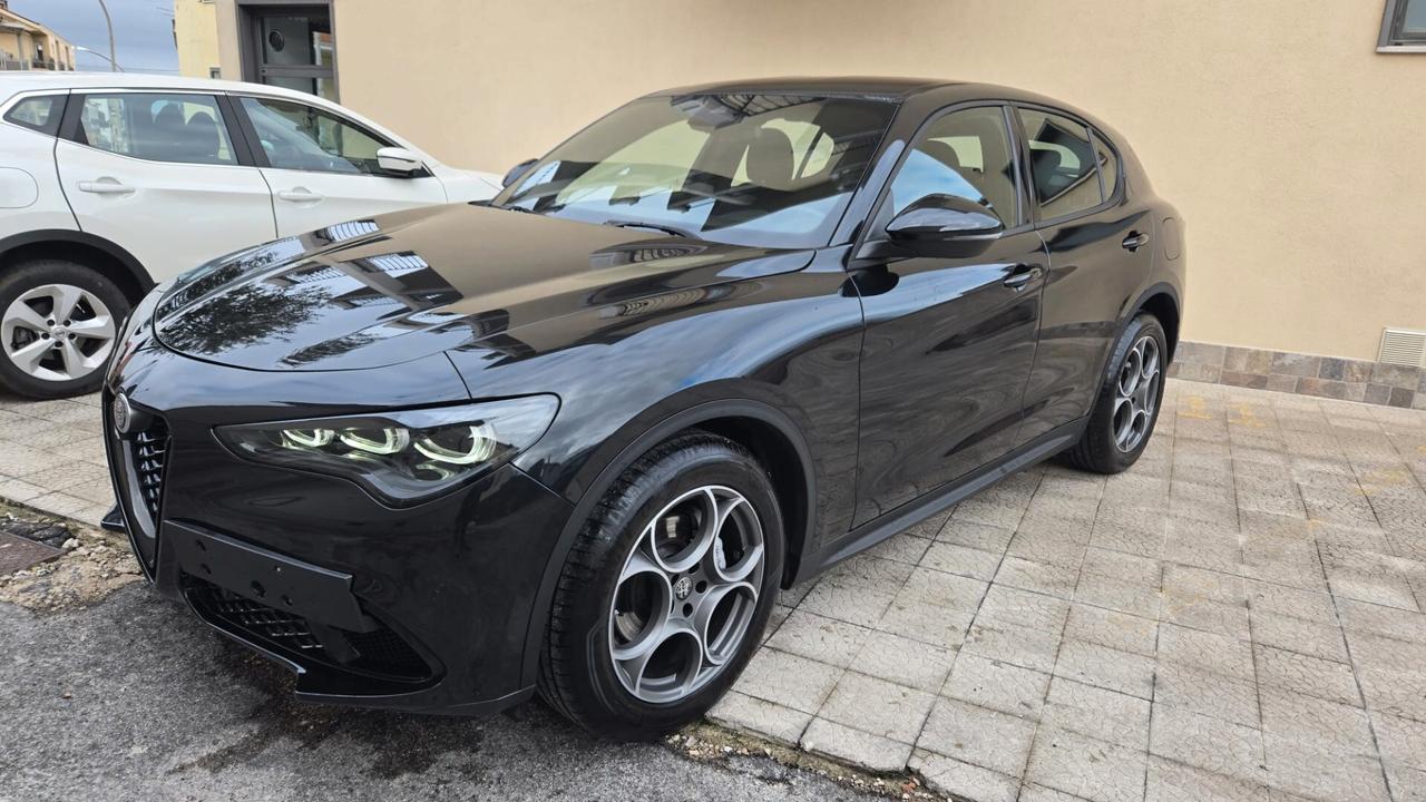 Alfa Romeo Stelvio 2.2 Turbodiesel 160 CV AT8 RWD Super