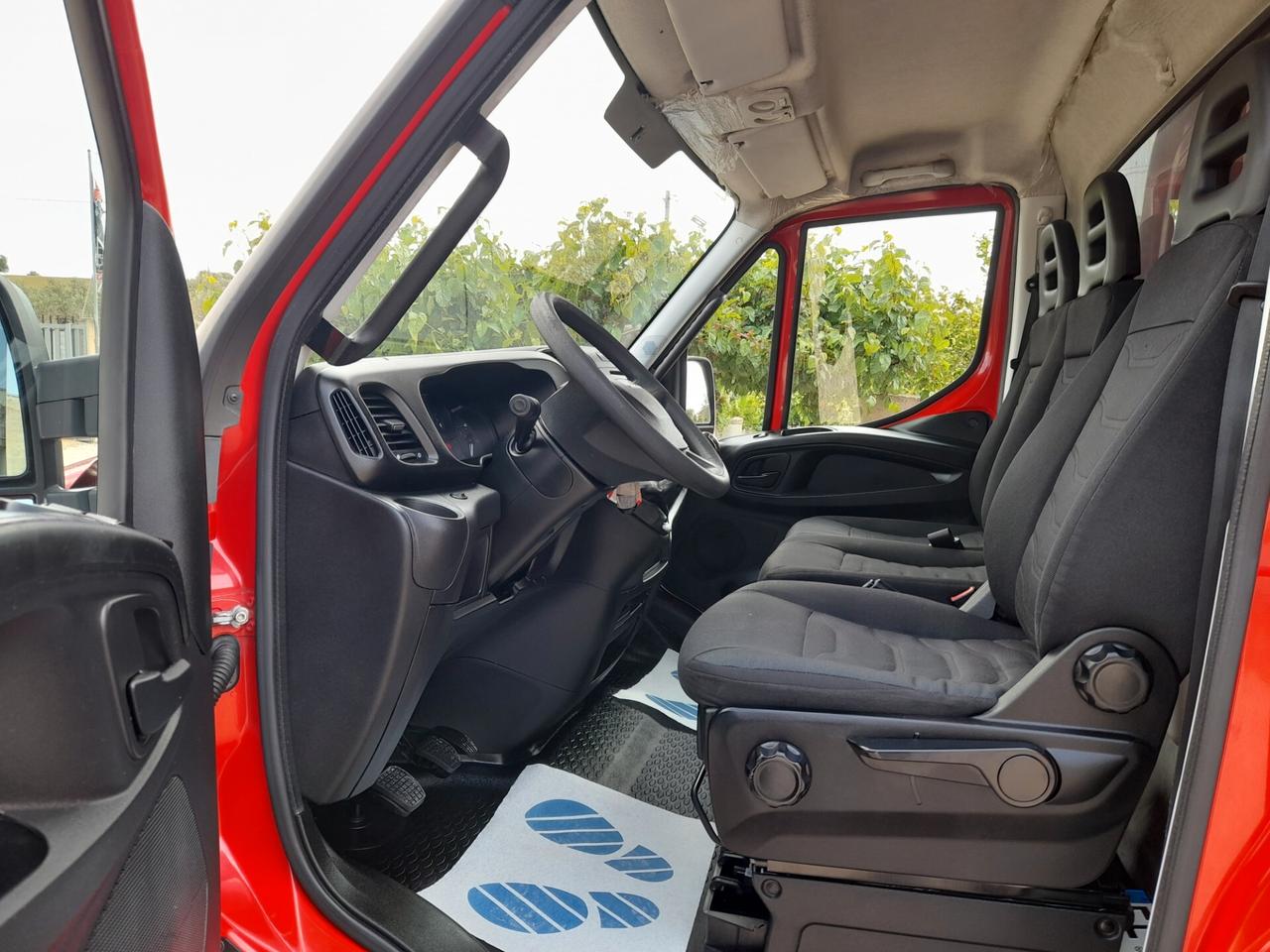 IVECO DAILY 35C11 TURBO CASSA MOBILI 2016