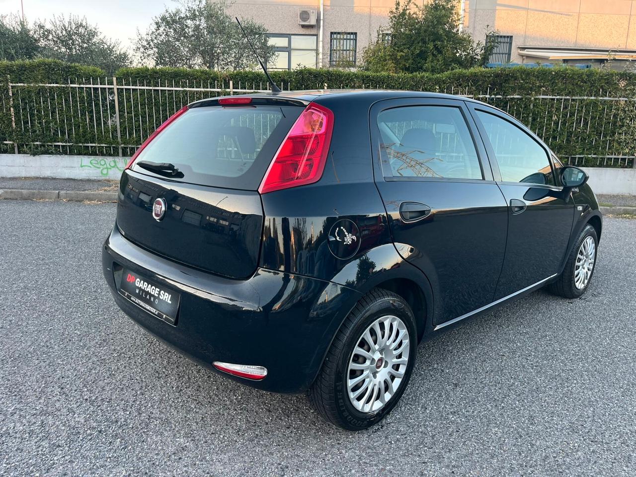 FIAT PUNTO 1200 BENZ LOUNGE 2018 EURO6