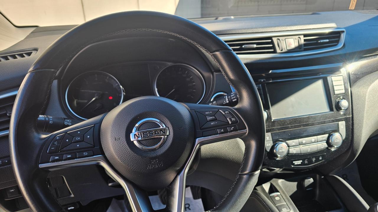 Nissan Qashqai 1.3 DIG-T 140 CV N-Connecta