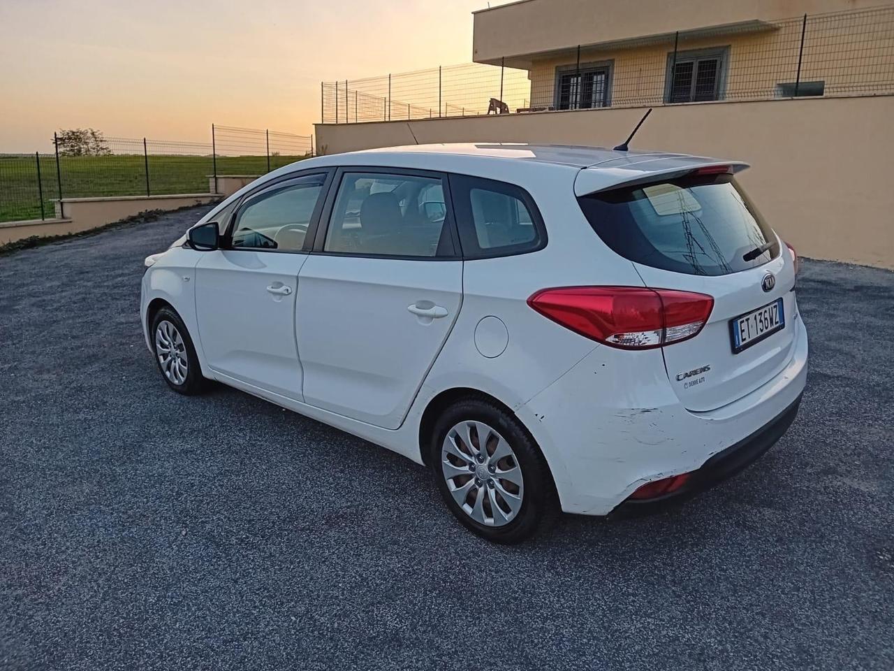 Kia Carens 1.7 CRDi 115 CV Cool