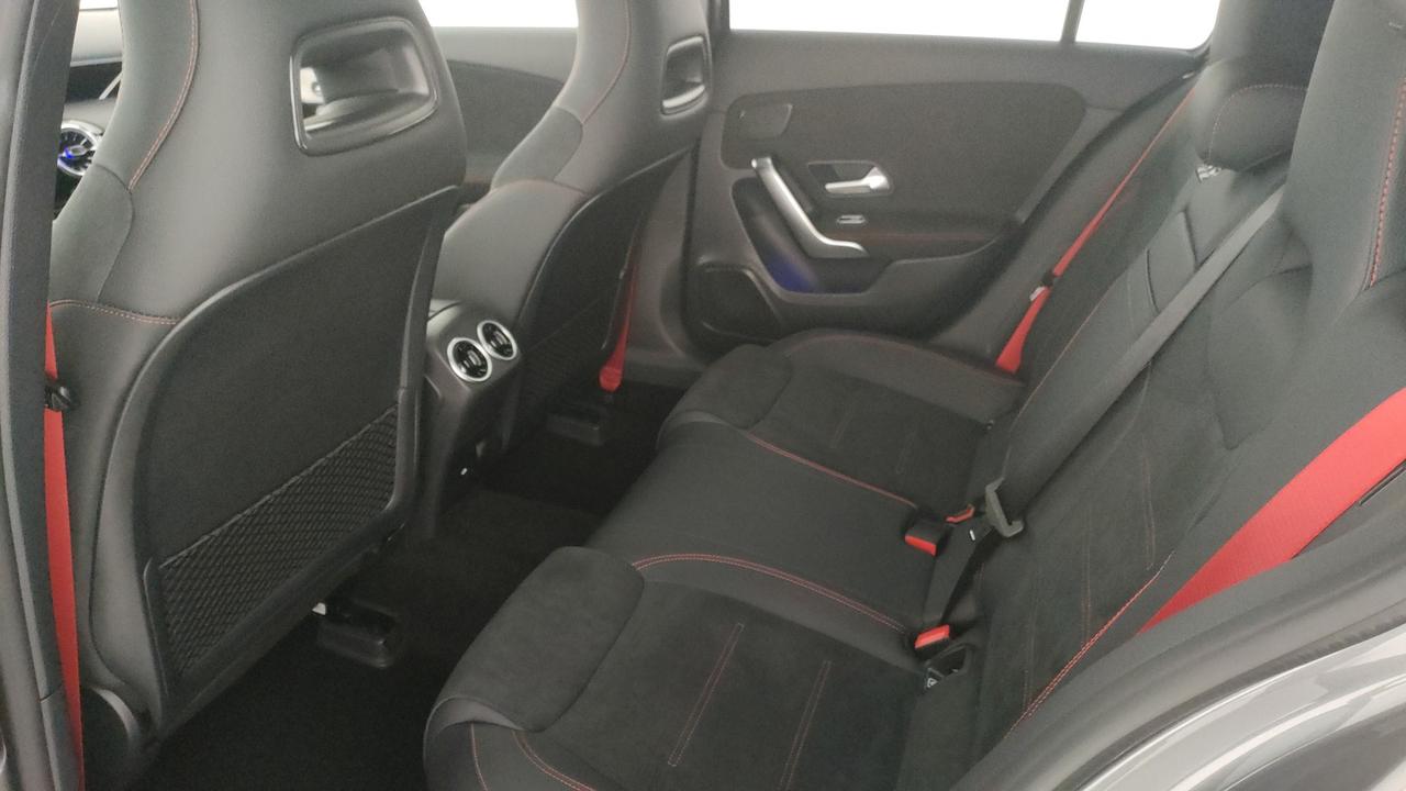 Mercedes-Benz Mercedes-AMG A 35 4MATIC