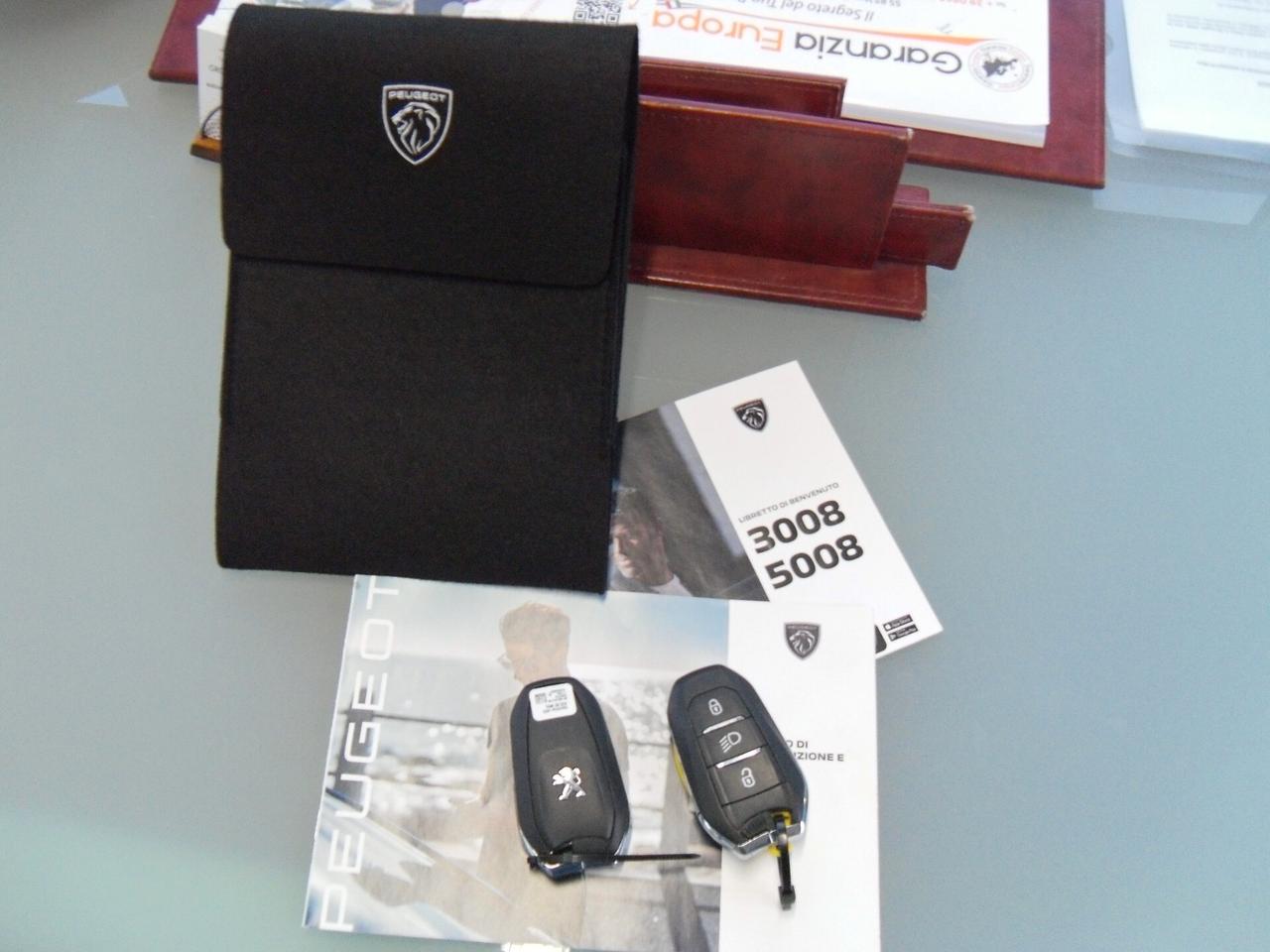 Peugeot 3008 1.5 BlueHDi 130 S&S EAT8 Allure Pack