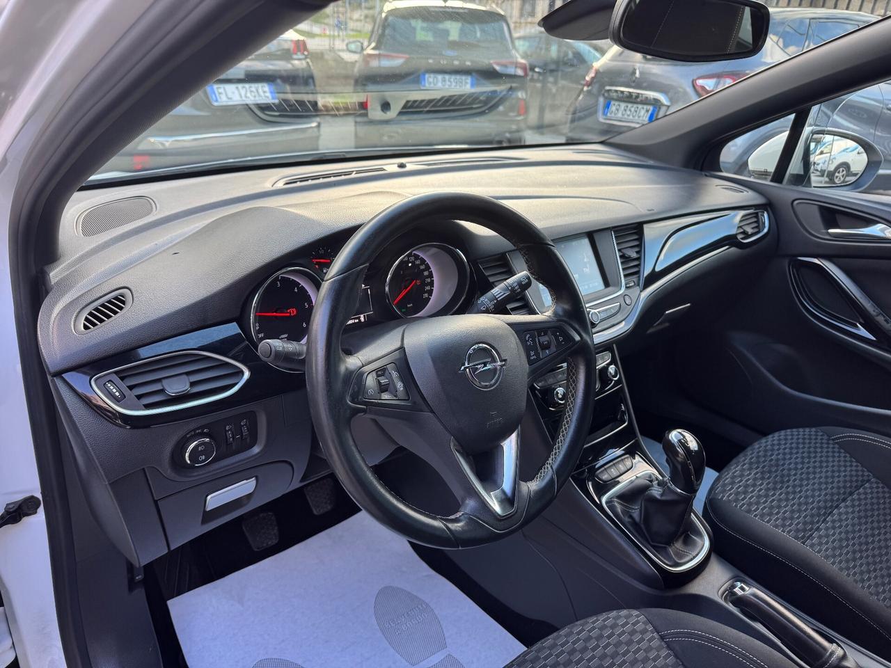 OPEL ASTRA SPORTS TOURER 136 cv FULL PROMO