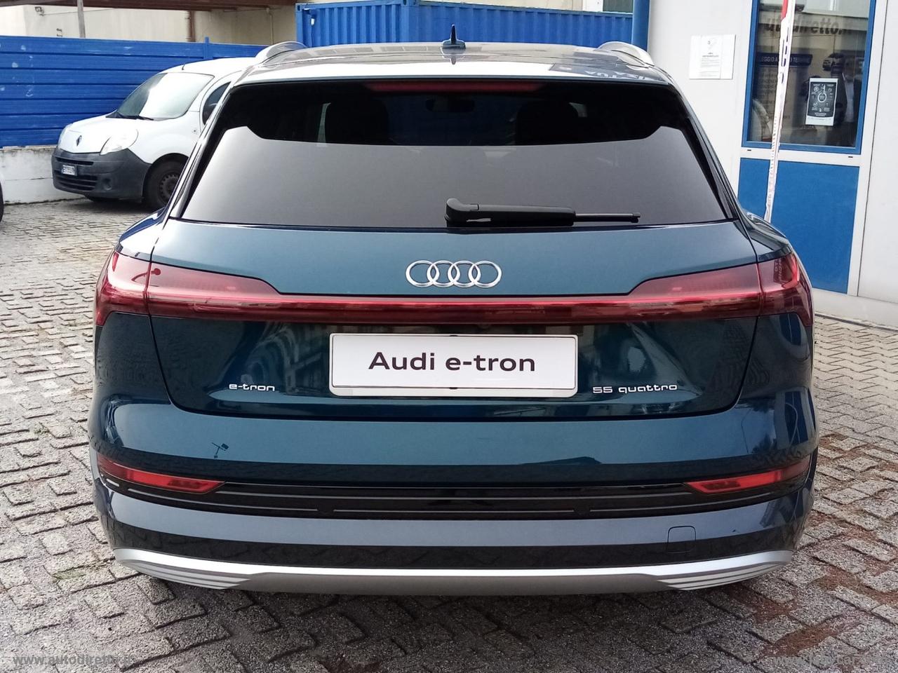 AUDI e-tron 55 quattro Advanced