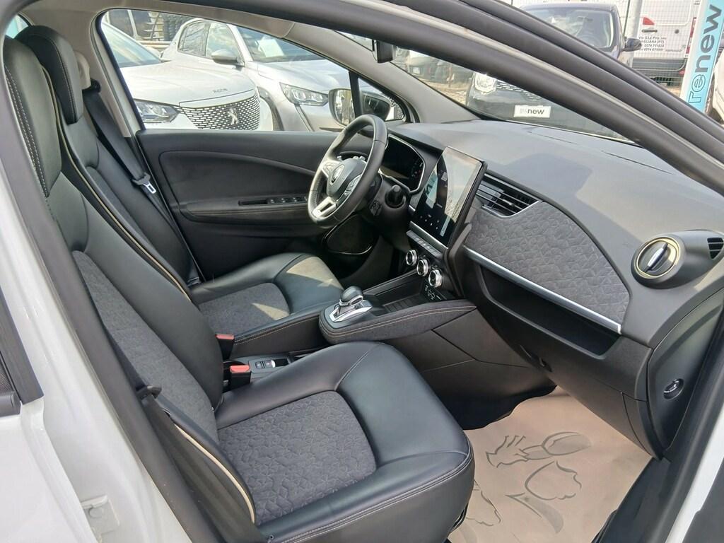 Renault Zoe Iconic R135 e-shifter