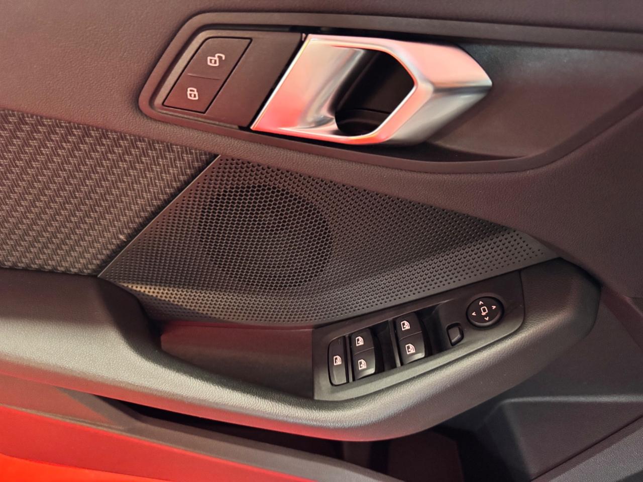 Bmw 118 118i 5p. Business Advantage