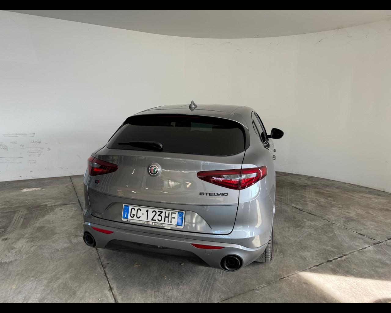 ALFA ROMEO Stelvio - Stelvio 2.2 Turbodiesel 210 CV AT8 Q4 Veloce