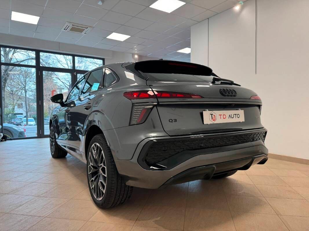 Audi Q3 Sportback Sportback TFSI S Line Quattro 204cv-Tetto-Sosp. Pneu