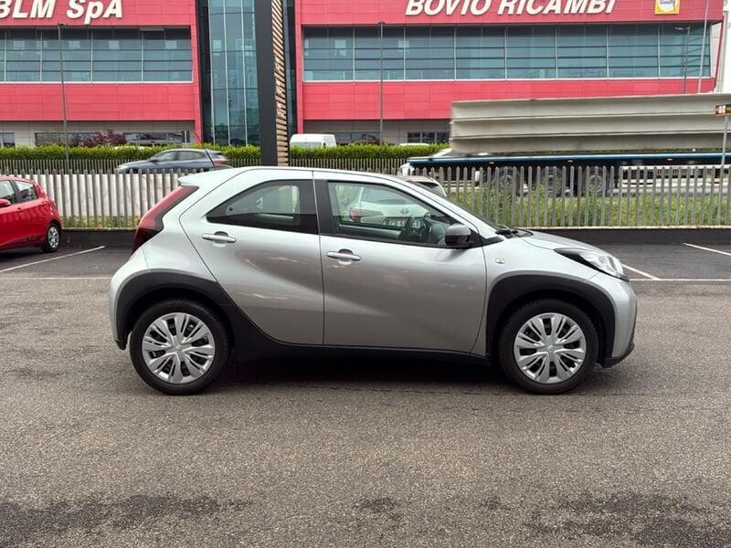 Toyota Aygo X 1.0B (72 CV) Active