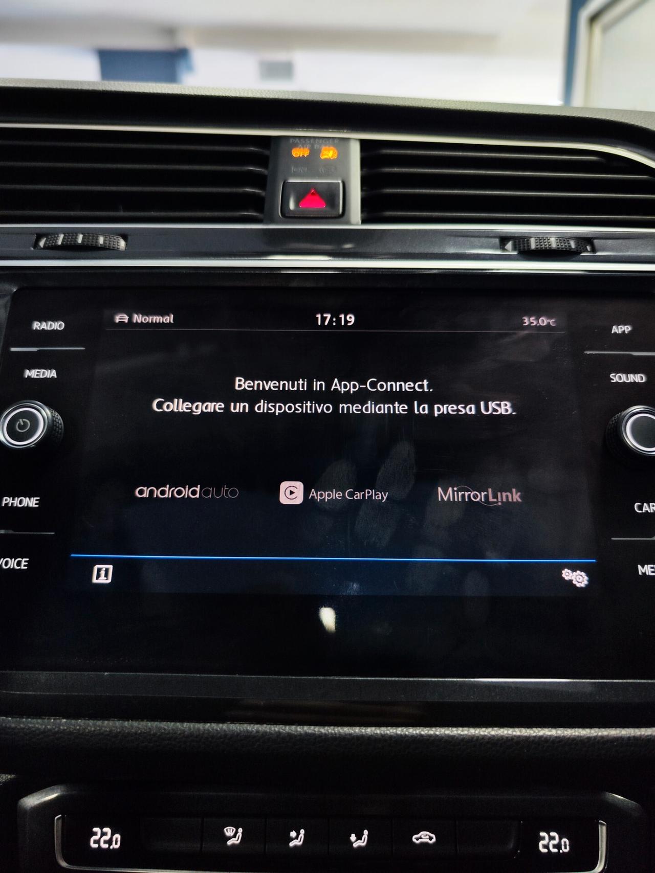 Volkswagen Tiguan 2.0 TDI 150cv SCR DSG R Line TETTO