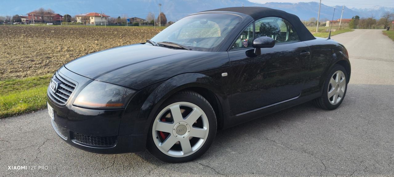 Audi TT CABRIO Roadster 1.8 T 20V 179 cv (ASI + CRS)