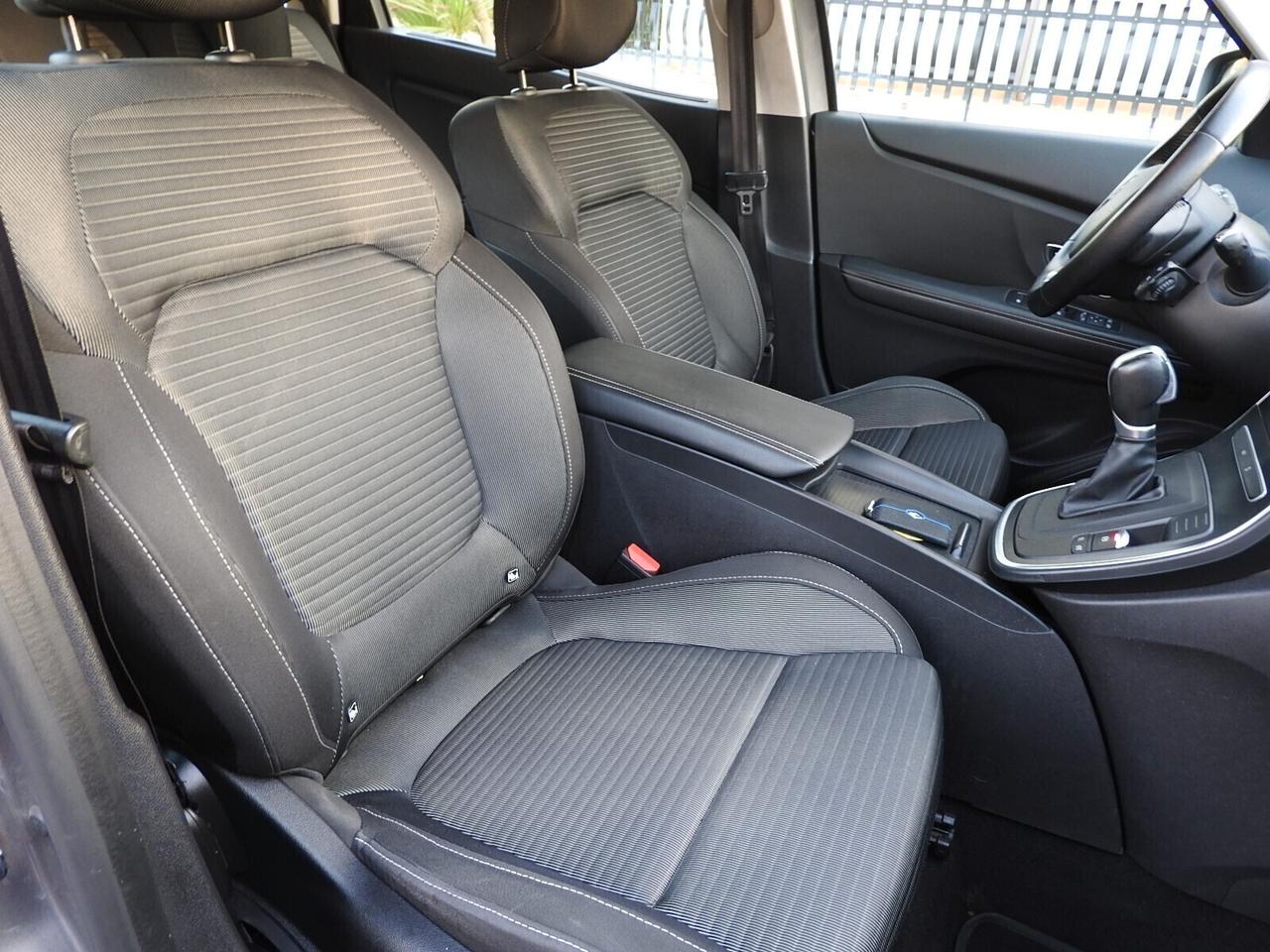 Renault GRAND SCENIC 7 Posti