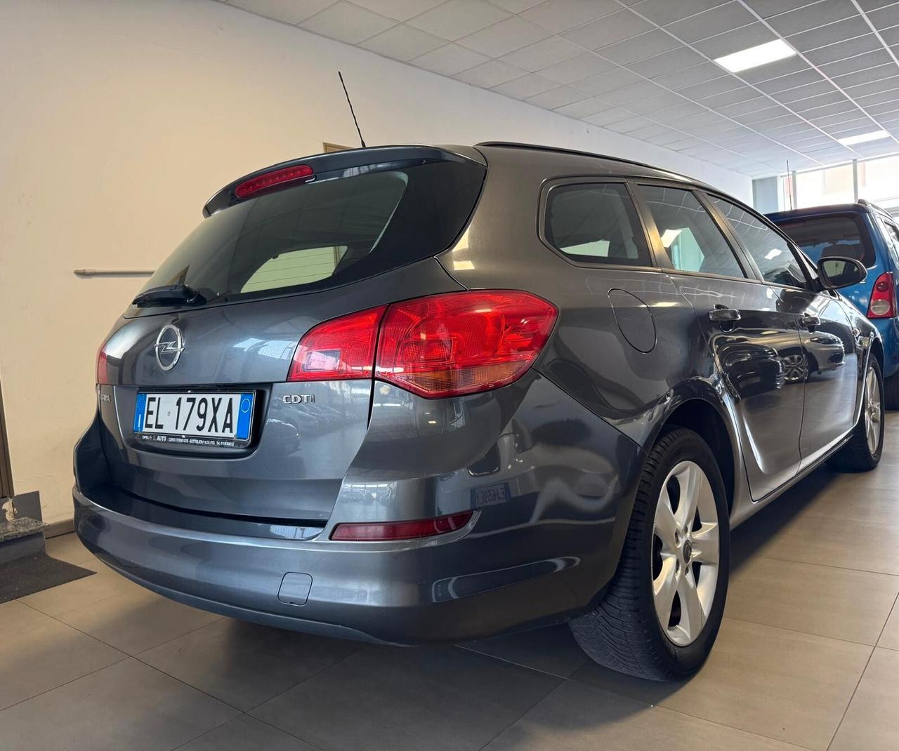 Opel Astra 1.7 CDTI 110CV 5 porte Cosmo