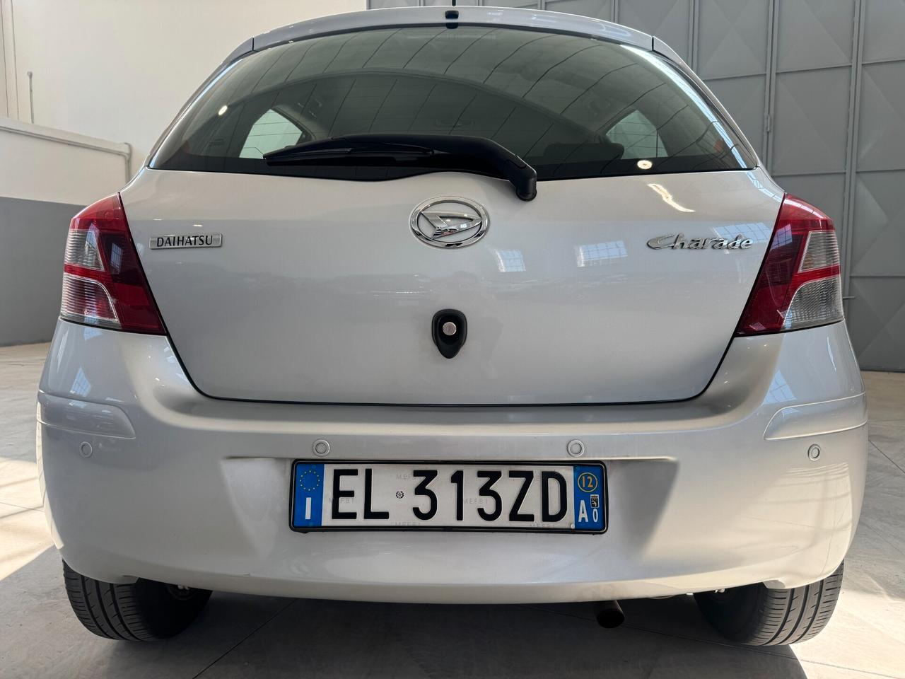 Daihatsu Charade 1.3 B You Five TOYOTA YARIS