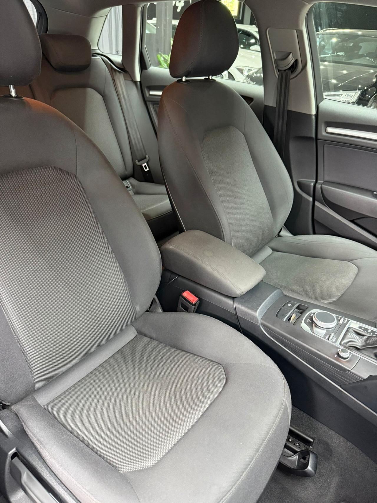 Audi A3 SPB 35 TFSI COD S tronic Admired