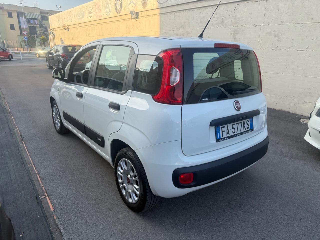 Fiat Panda 1.2benzina - 2015
