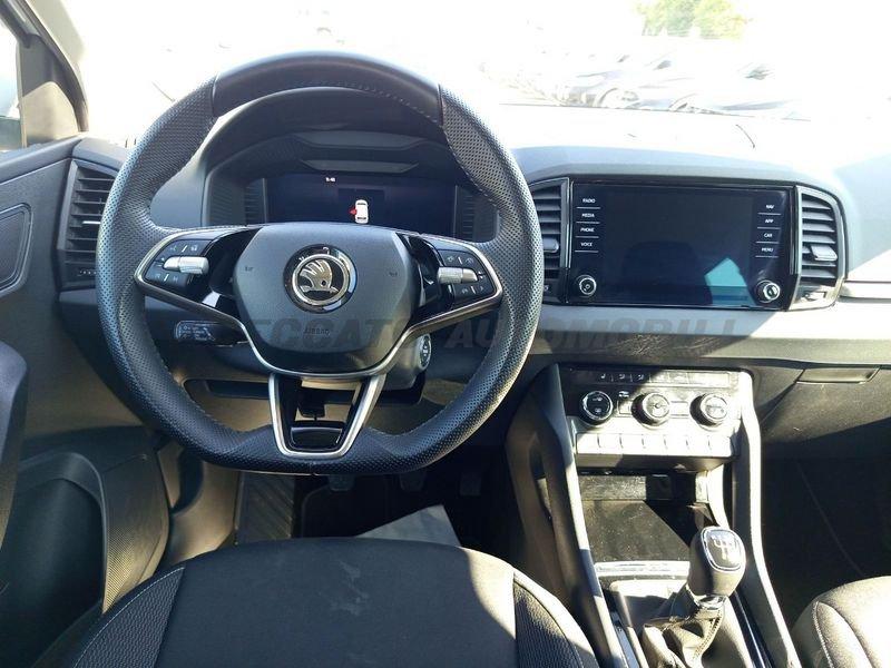 Skoda Karoq 2022 1.0 tsi Executive 115cv
