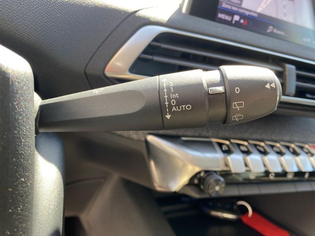 Peugeot 3008 BlueHDi 130 S&S NAVI-APP-RETROCAMERA