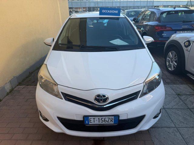 TOYOTA Yaris 1.3 5 porte Lounge