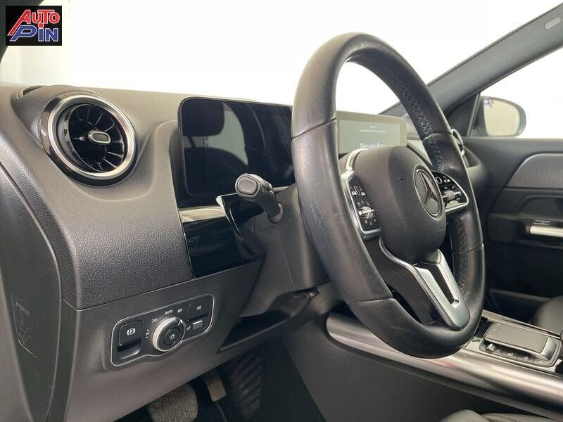 Mercedes-Benz GLA GLA 200 d Automatic Sport *Display 10,25"*