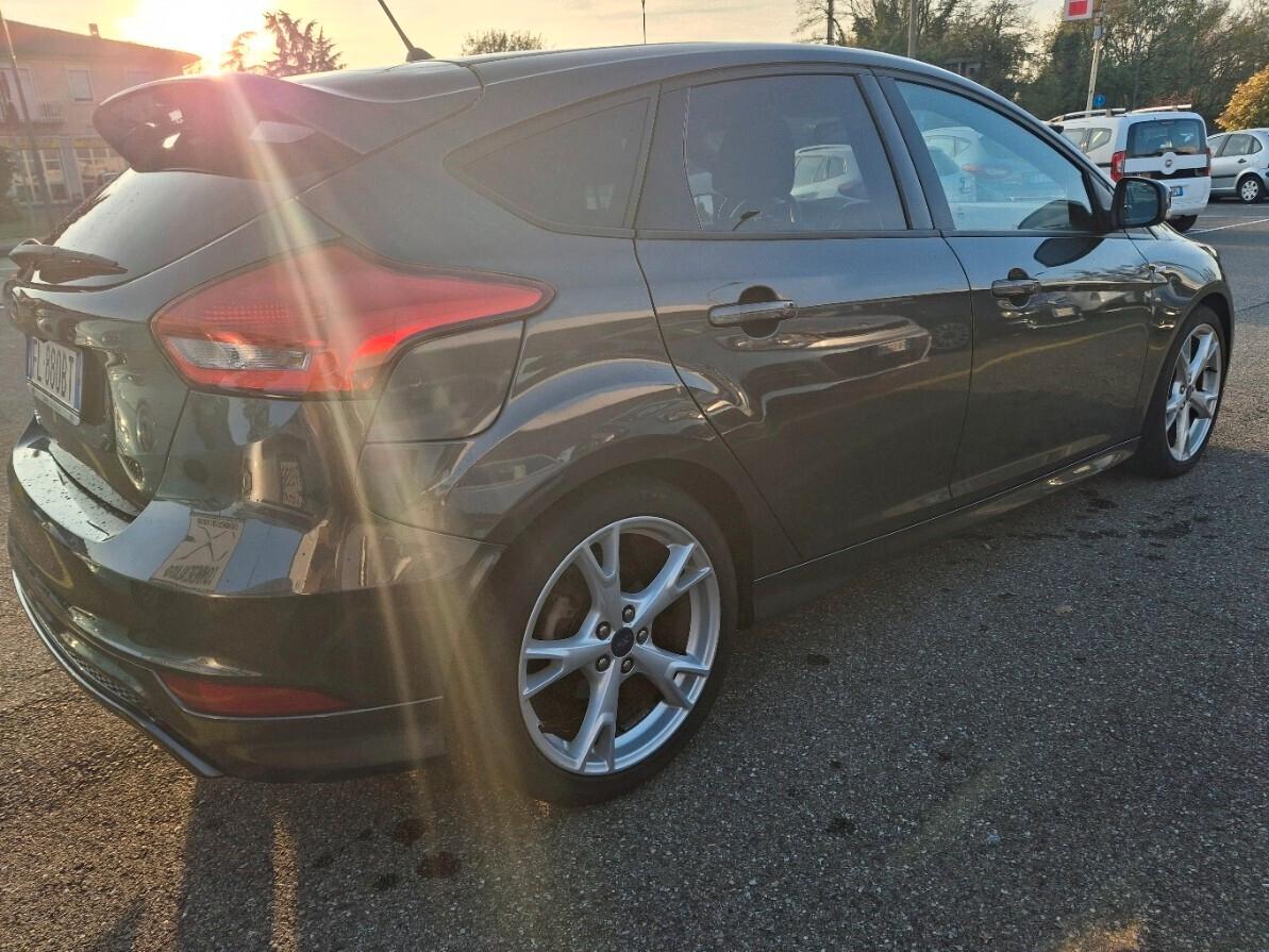 Ford Focus 1.5 TDCi 120 CV Start&Stop ST Line
