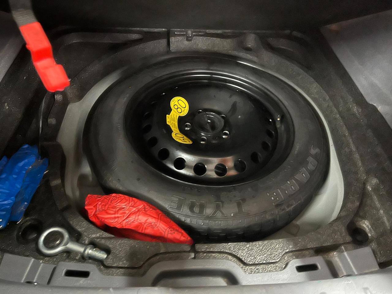 Volvo S40 1.6 solamente 50mila km