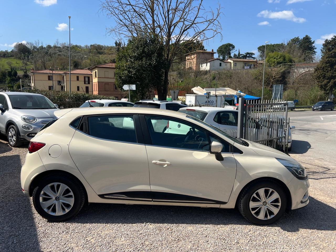 Renault Clio dCi 8V 90CV Start&Stop 5 porte Energy Intens