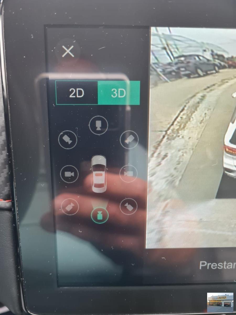 MG ZS Luxury 1.5 Benzina-Anno 2022