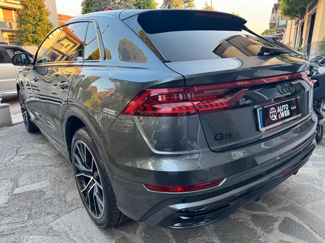AUDI Q8 55 TFSI QUATTRO TIPTRONIC SPORT 340cv
