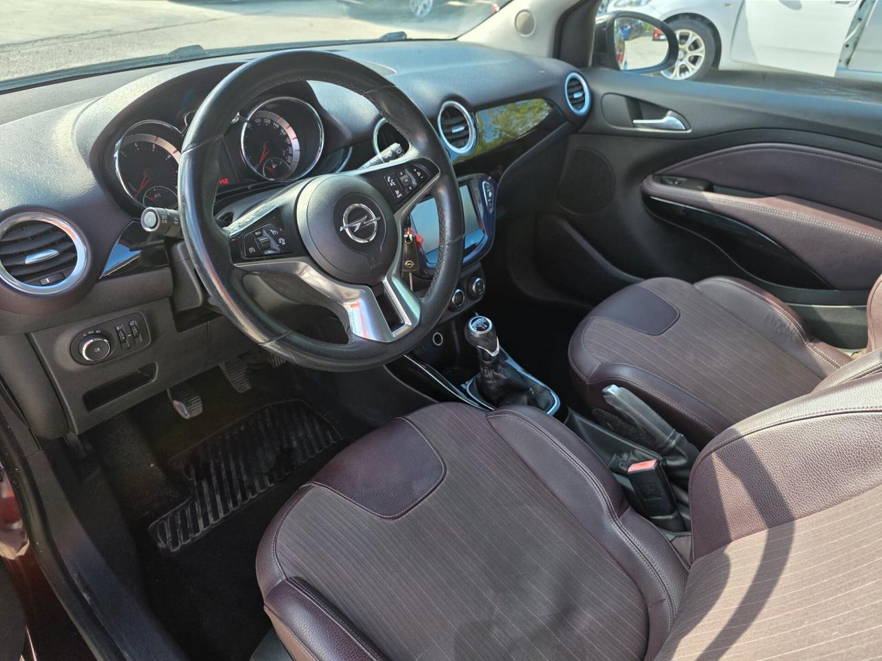 Opel Adam 1.2 70 CV Jam