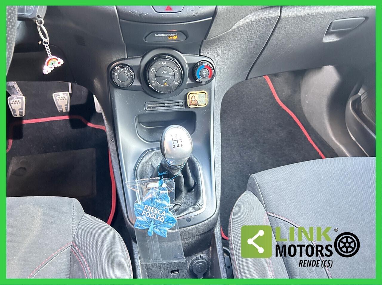 Ford Fiesta 1.5 TDCi 75CV 5 porte ST-Line 01/2017