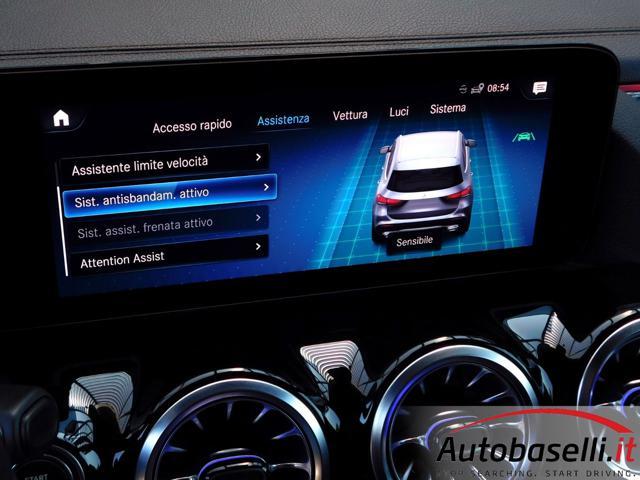 MERCEDES-BENZ GLA 200 D AUTOMATIC PREMIUM TECH-PACK AUTOMATICA 8G-DTC