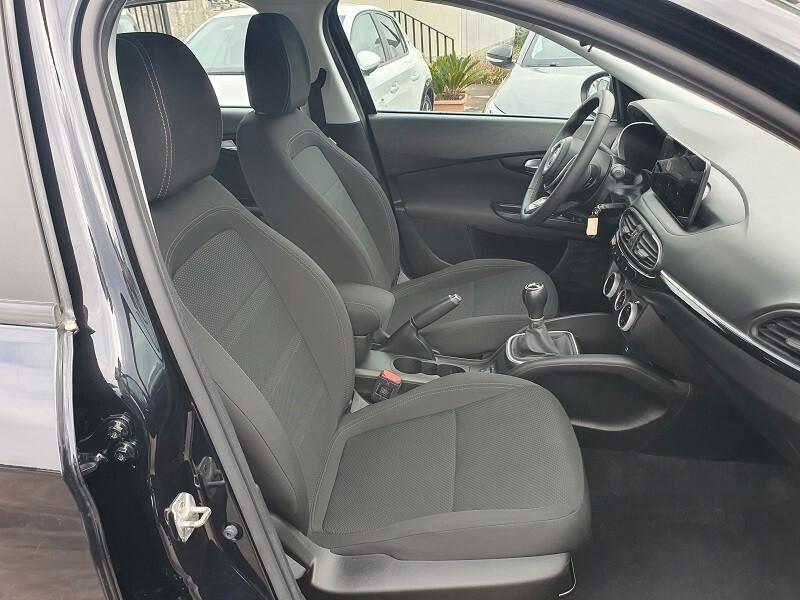 FIAT NEW Tipo 1.3 MJT-2 95CV S&S 5P. Uconnect 10"