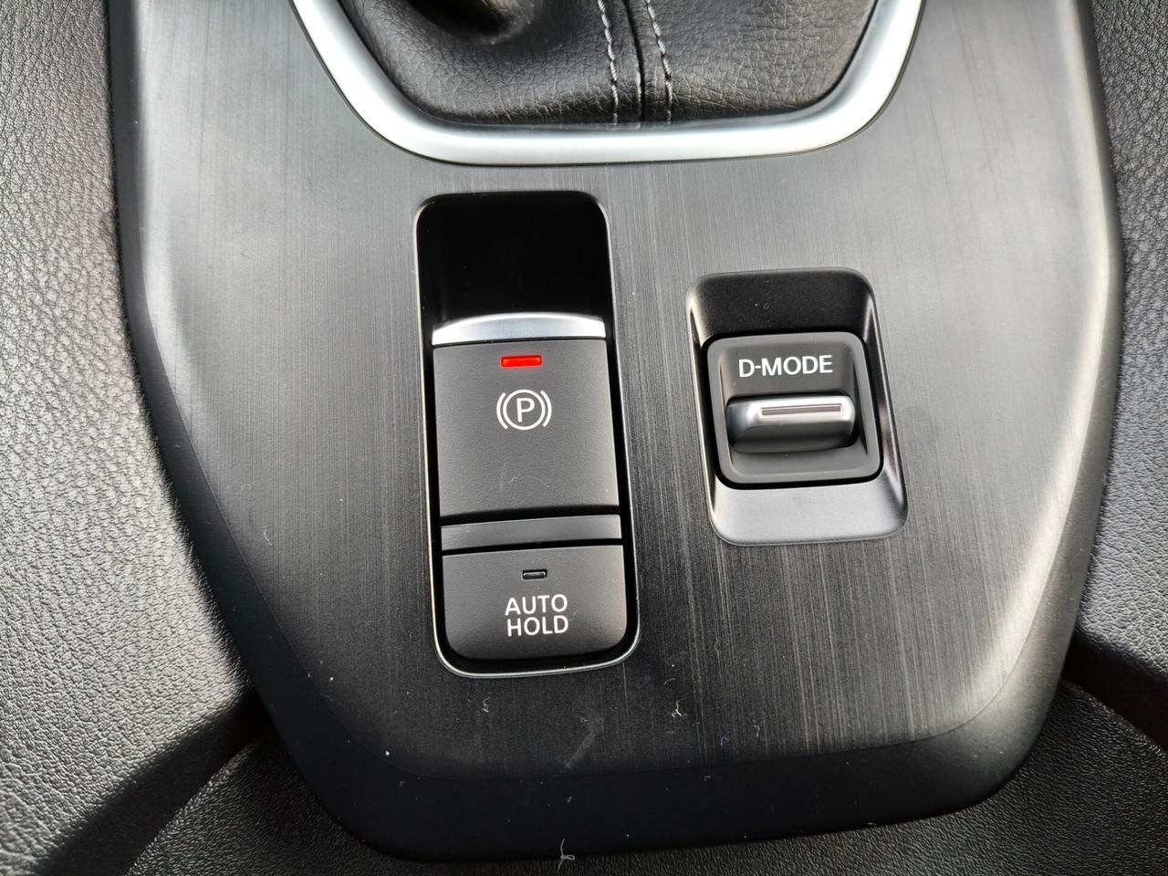 Nissan Qashqai MHEV 140 CV Business