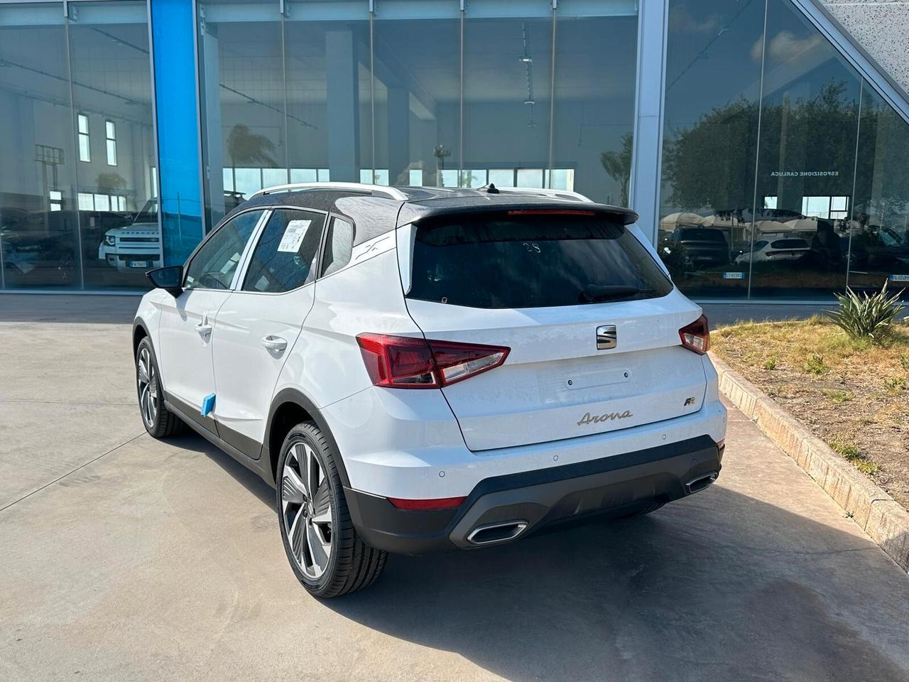 Seat Arona 1.0 TGI FR 110CV possibilità noleggio no scoring