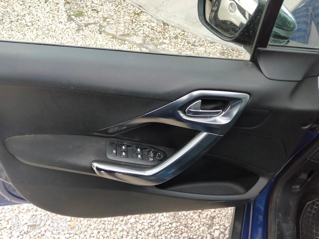 Peugeot 2008 1.6 e-HDi 92 CV Stop&Start Allure