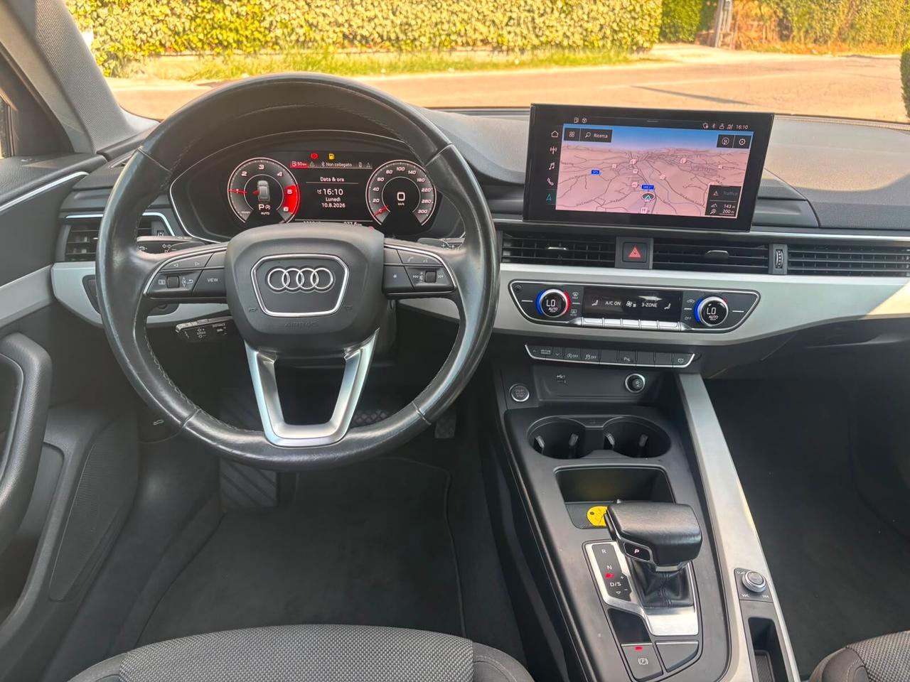 Audi A4 Avant 30 TDI/136 CV S tronic Business Advanced