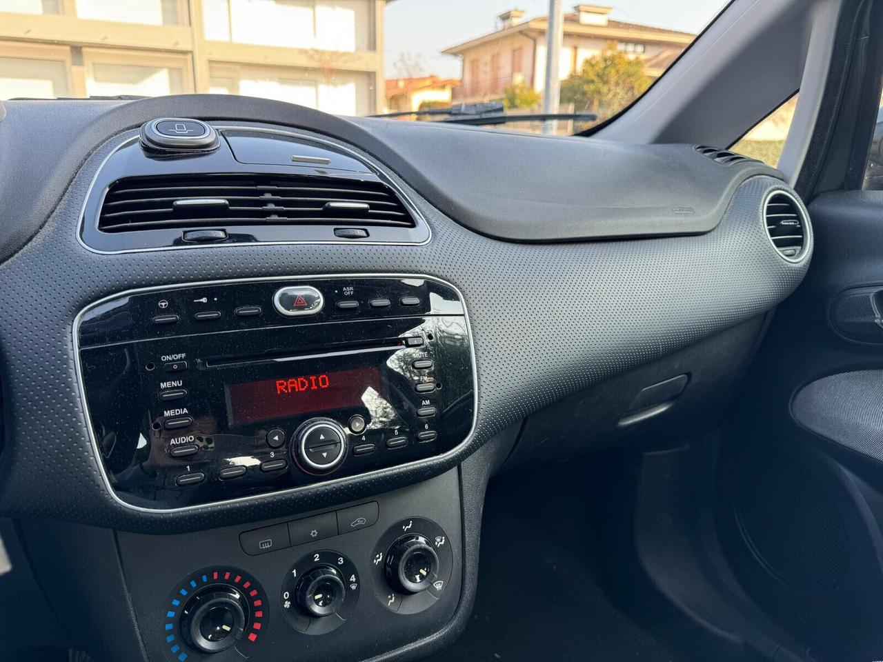 FIAT Punto Evo 1.3 Multijet 75 CV 5 Porte Dynamic – Adatta a Neopatentati