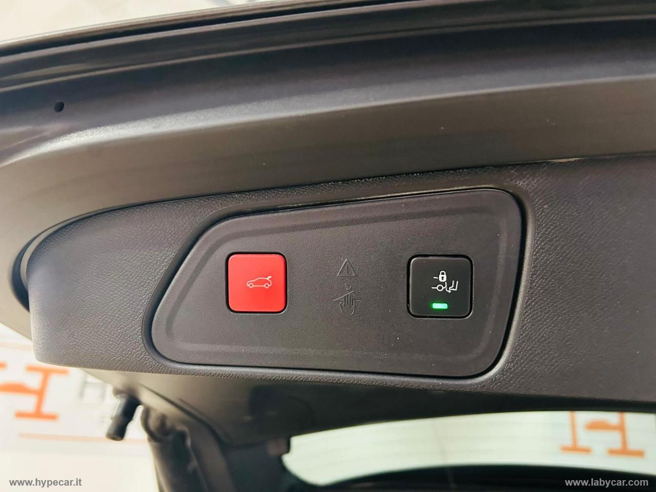 PEUGEOT 3008 BlueHDi 130 S&S EAT8 GT Line