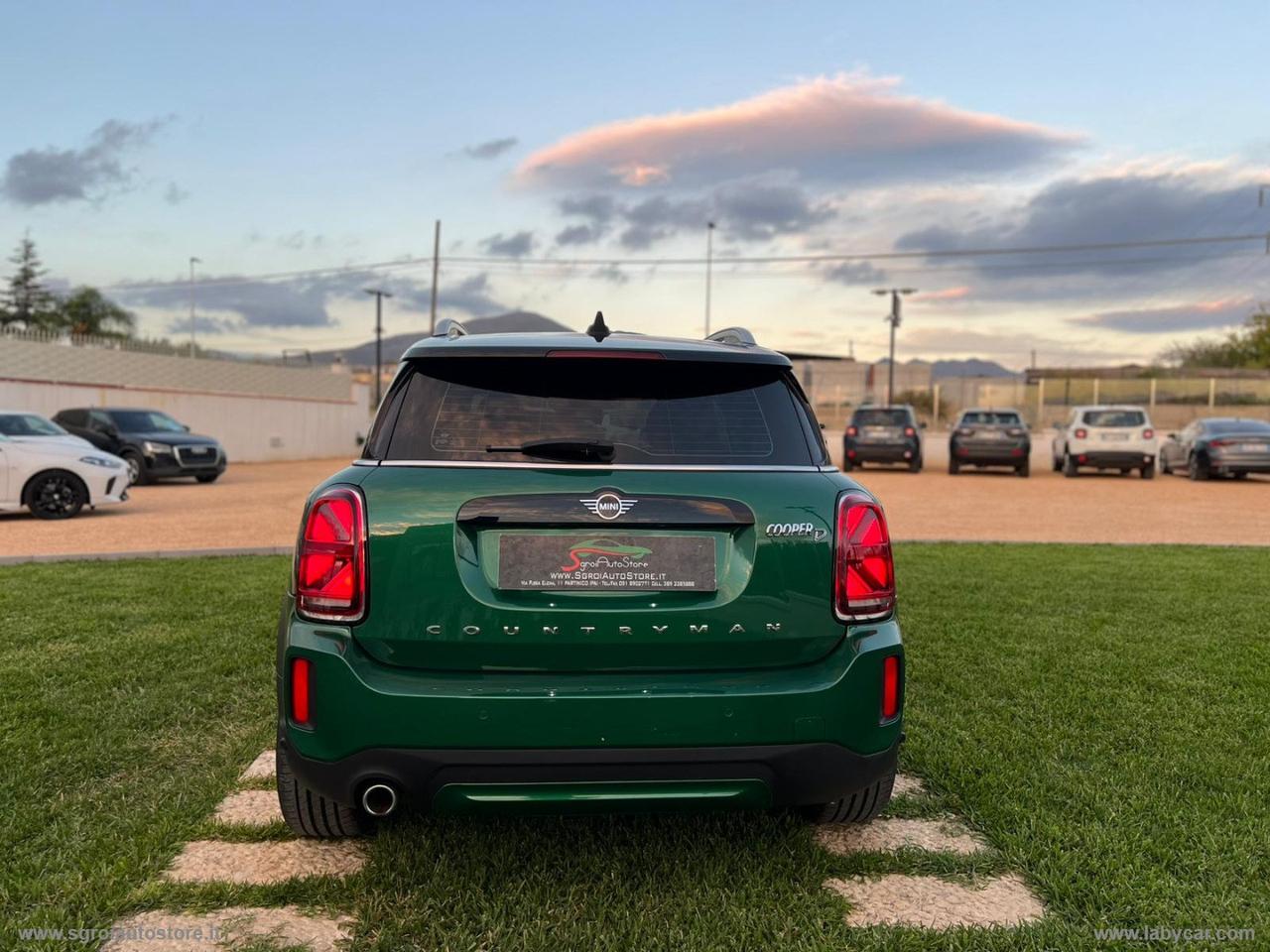 MINI Mini Cooper D Essential Countryman