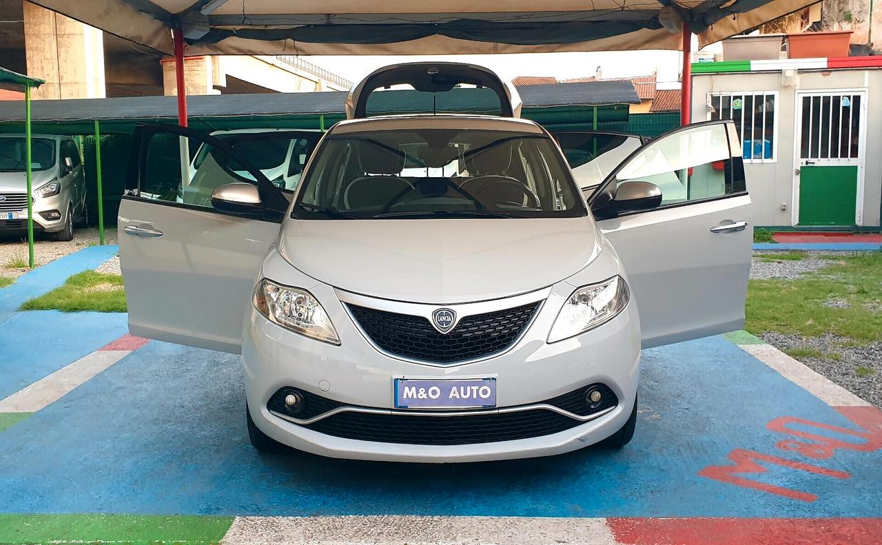 LANCIA YPSILON 1.2 BENZINA 2017 G.P.L DI CASA EURO6