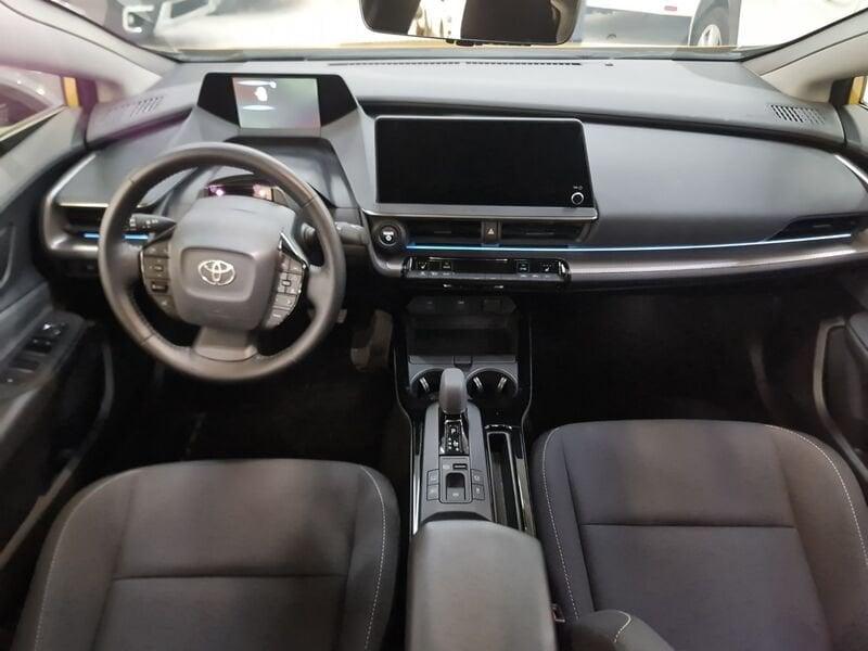 Toyota Prius Plug-in Hybrid Lounge