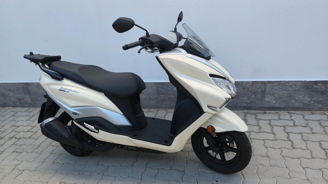 Suzuki Burgman 125 STREET