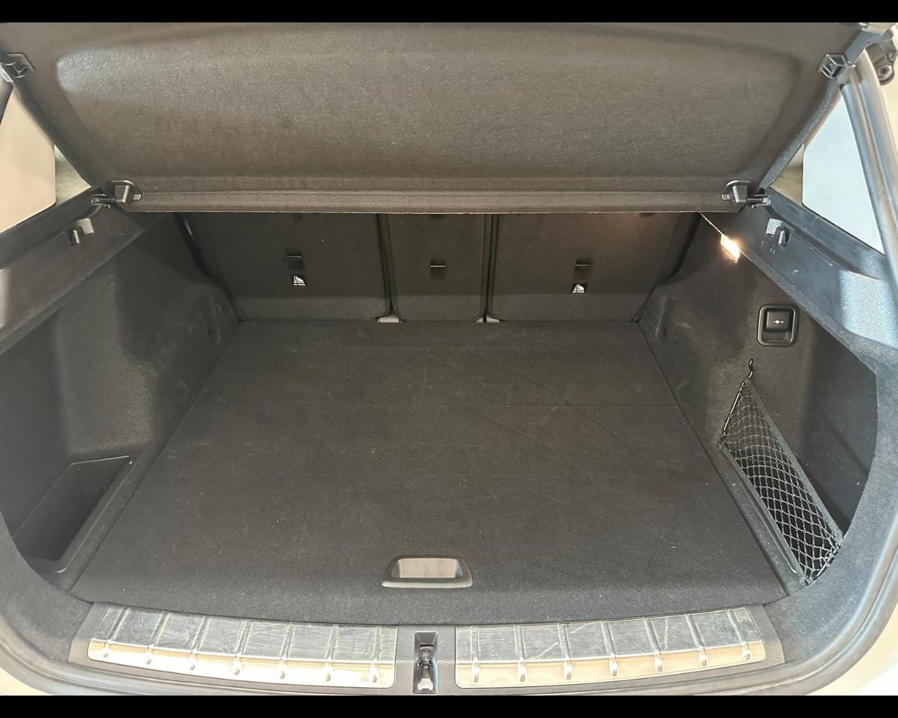 BMW X1 (F48) - X1 sDrive16d Advantage
