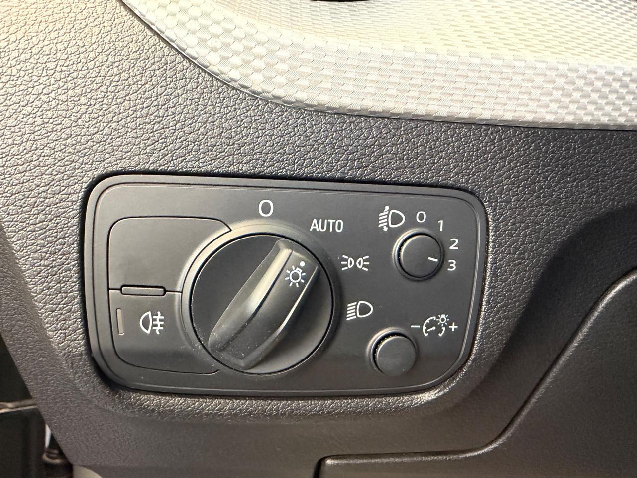 Audi Q2 30 TDI Admired
