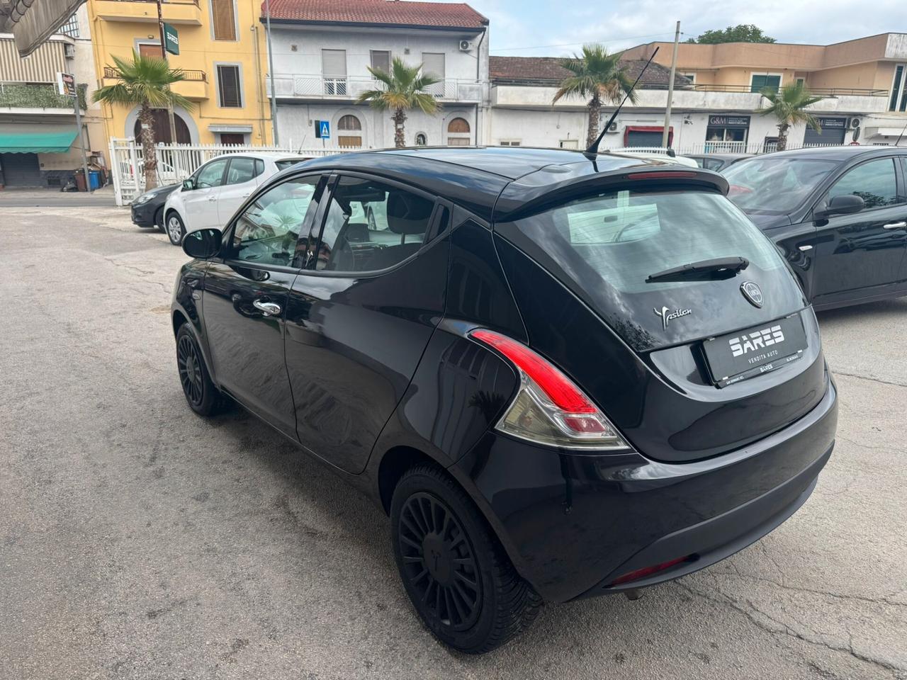 Lancia Ypsilon 1.2 GPL 69 CV 5 porte S&S Silver