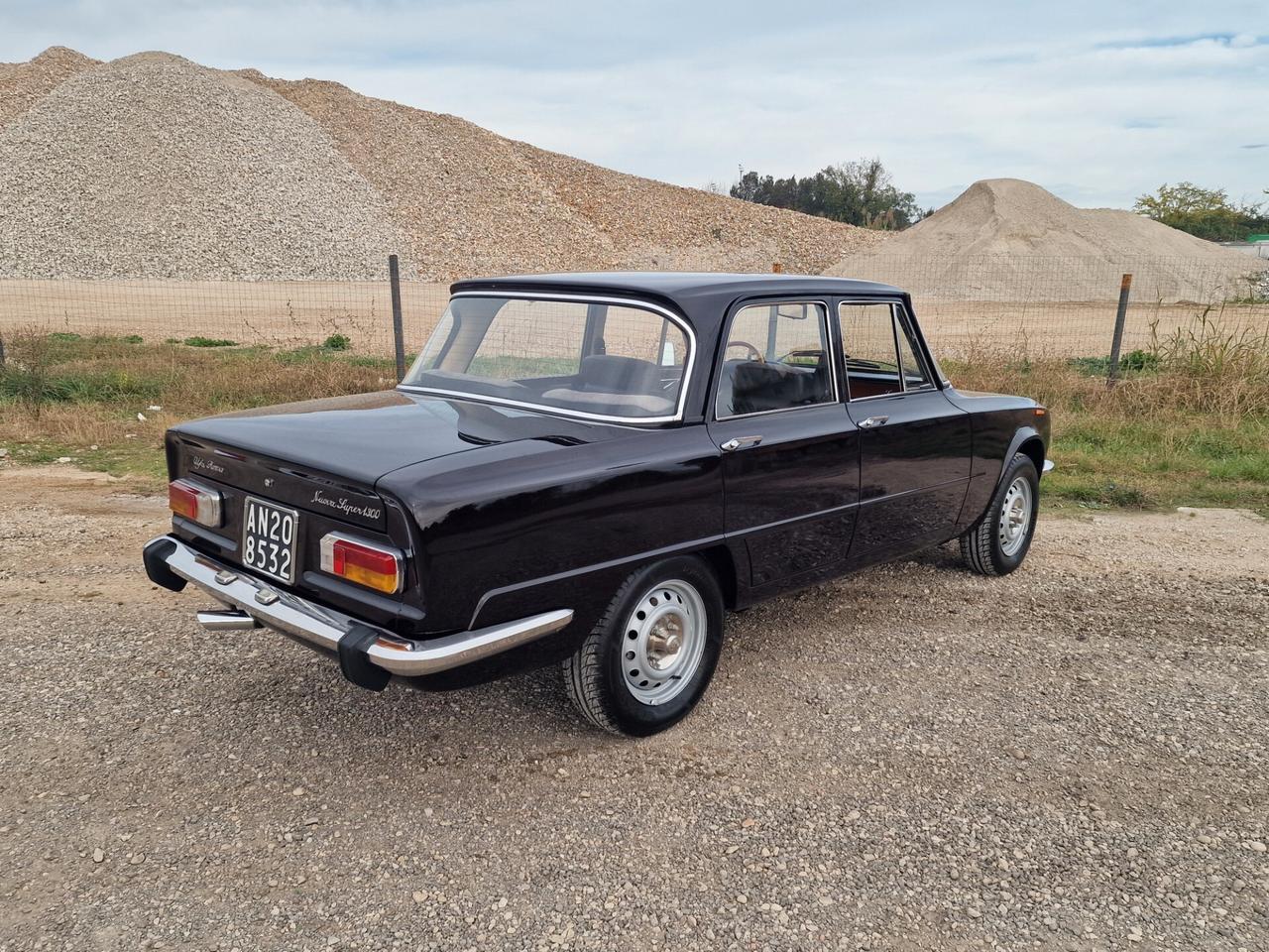 Alfa Romeo Giulia Nuova Super 1.3 - Top Conditions