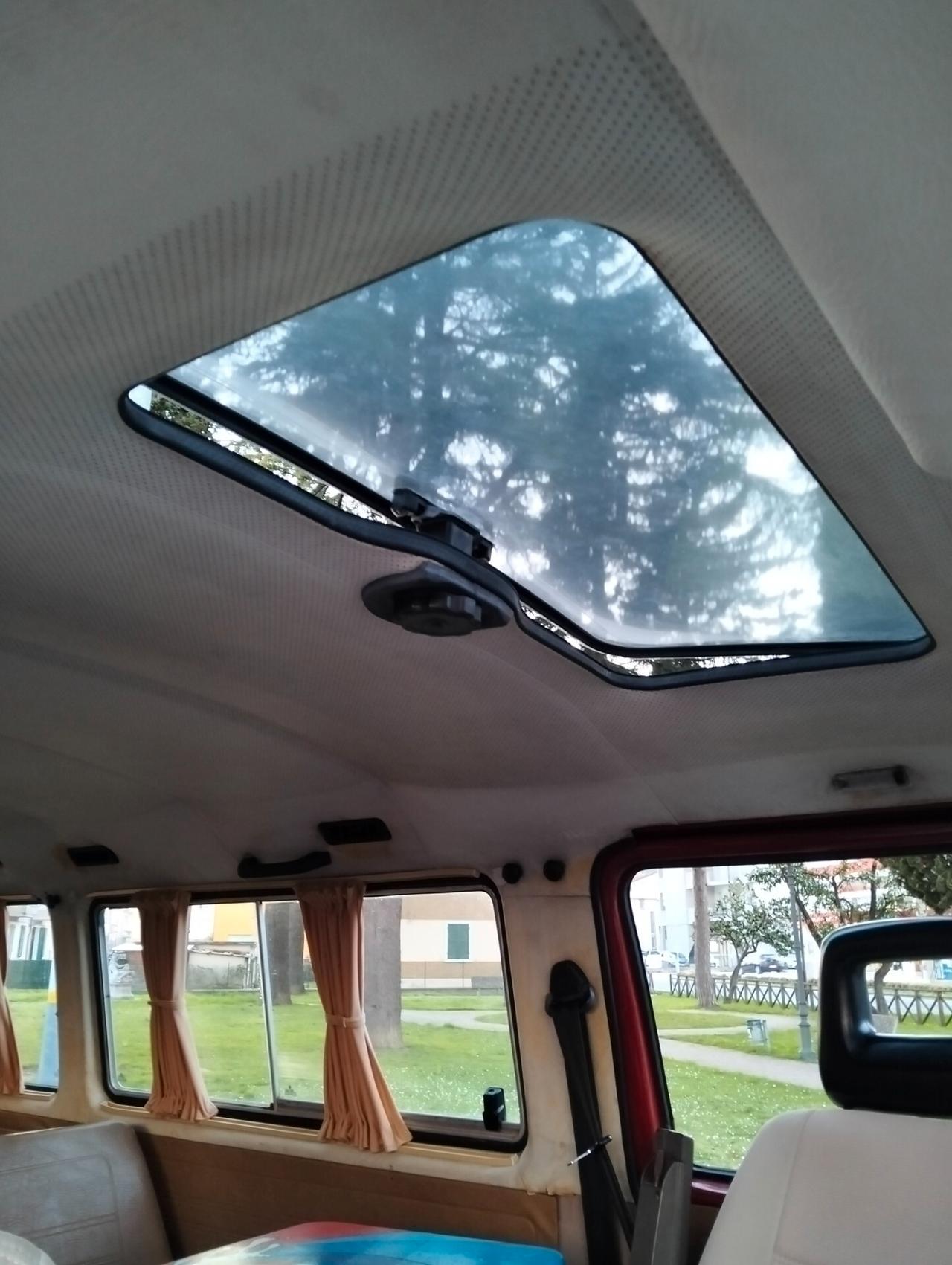 Volkswagen Caravelle Turbodiesel